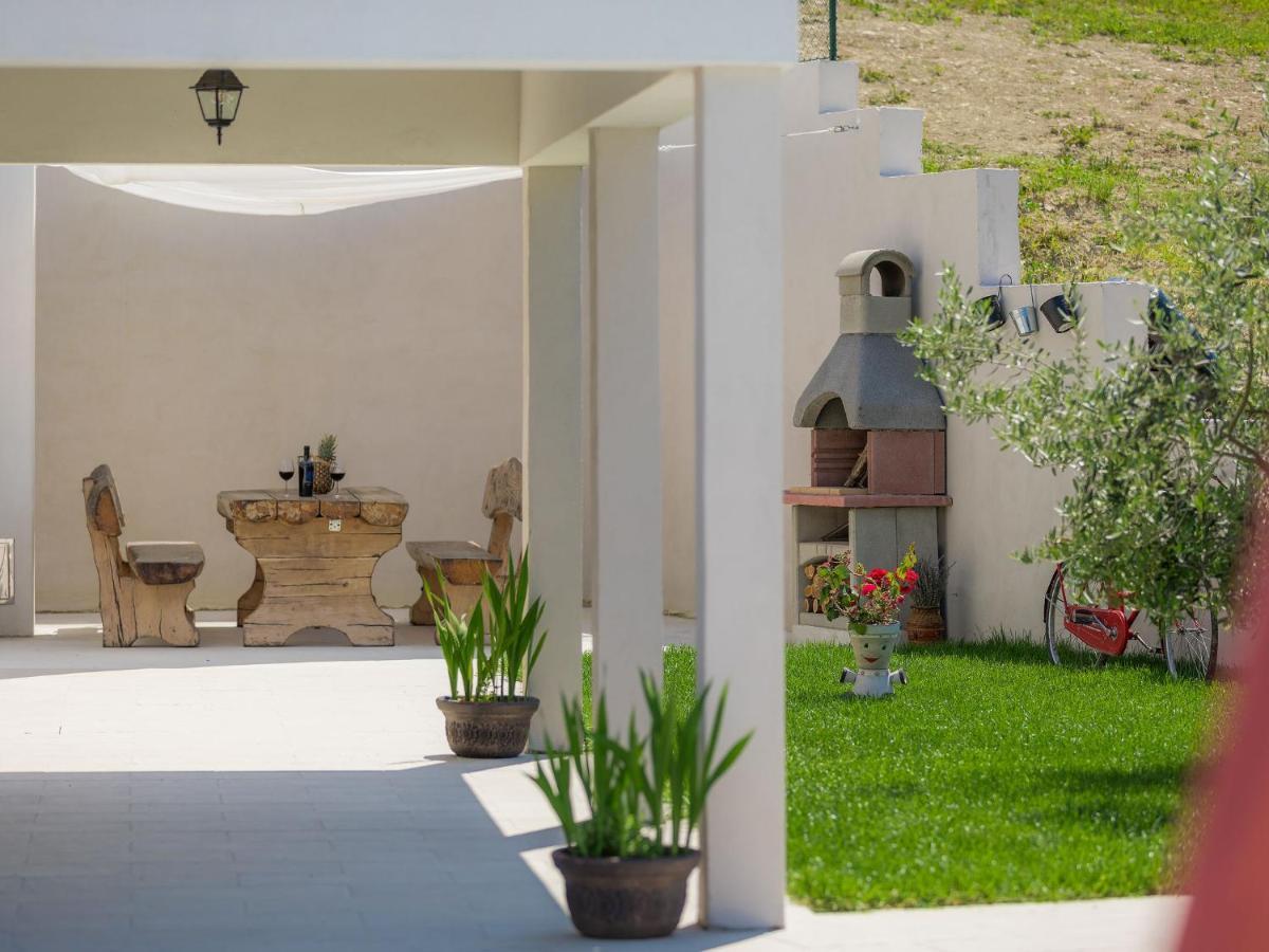 Holiday Home Montebello By Interhome โมโตวุน ภายนอก รูปภาพ